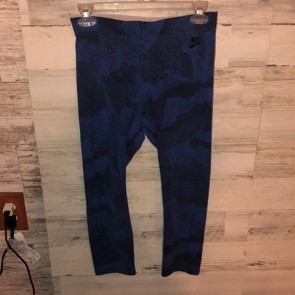 Nike talistatic leggings size medium ankle Capri pants workout leggings …​ - Picture 2 of 7